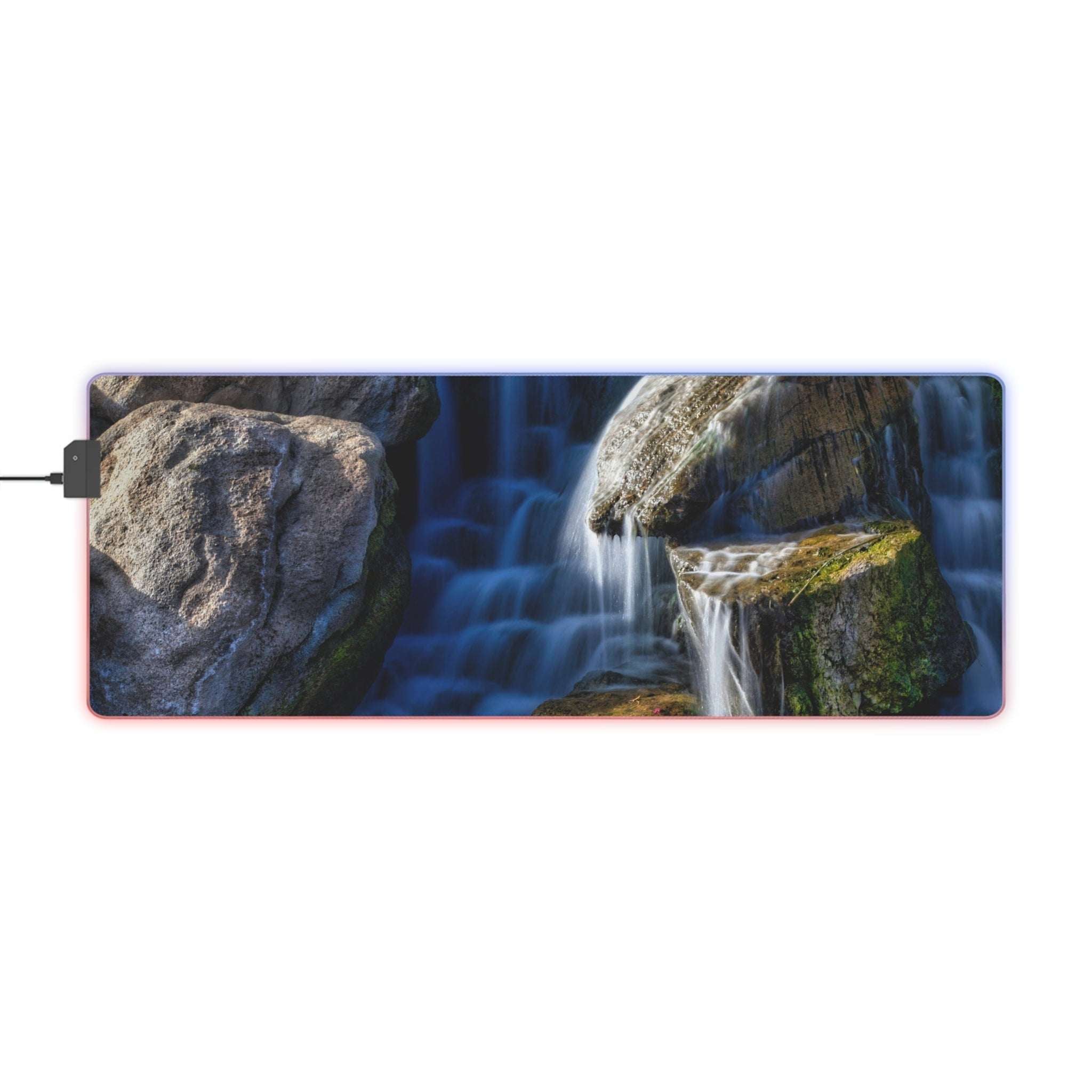 Tapis de Souris Gaming LED RGB Cascade — Design Nature & Éclairage XXL | PadCraft Studio - PadCraftStudio